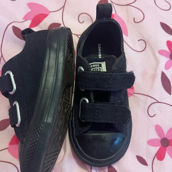 Chuck Taylor Converse All Stars Velcro All Black - Picture 5 of 6